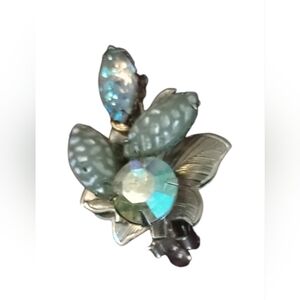 Vintage Signed Celebrity Gold Toned Clip On Rhinestone Brooch